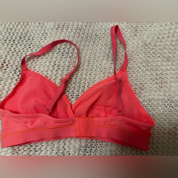 Skims xs pink bralette - Picture 2 of 4